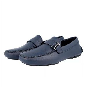 Prada  Saffiano Loafer size 10